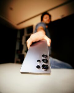 How to Restart a Phone Without the Power Button