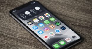 iPhone Not Rotating Screen? Here’s How to Fix It