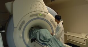 960px MRI machine with patient 23423505123